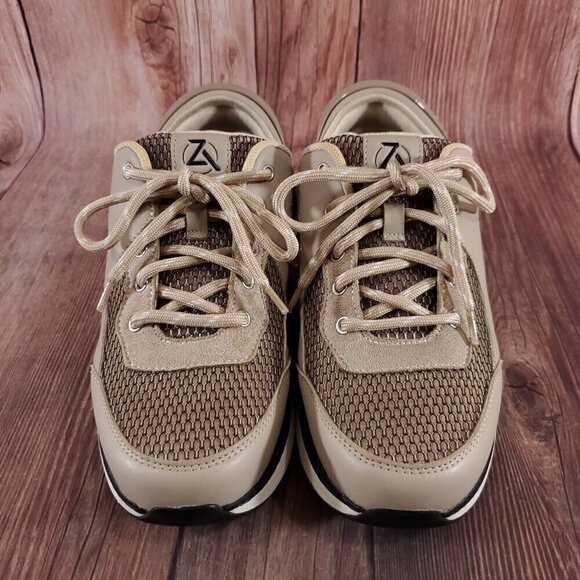 *READ* Zeba Mens Size 7 Wide Hands Free Beige Comfort Walking Slip On Shoes - Picture 7 of 16